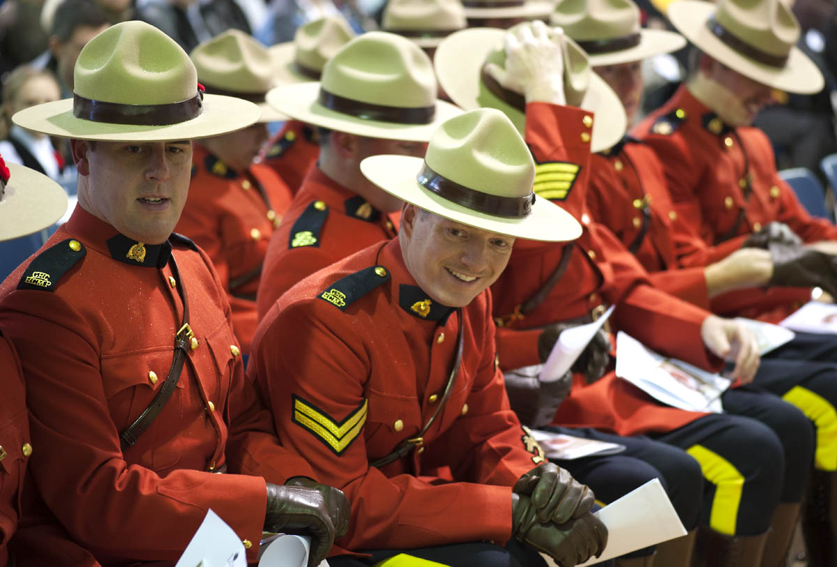 Iqaluit Remembrance Day 2010