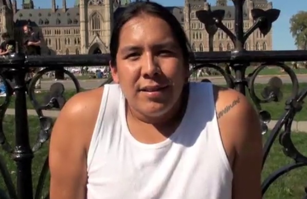 Gitz Crazyboy (a.k.a. Deranger) look closely at his tattoo...