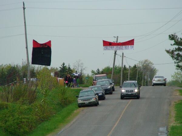 There sure were lots of cars at today's protest!