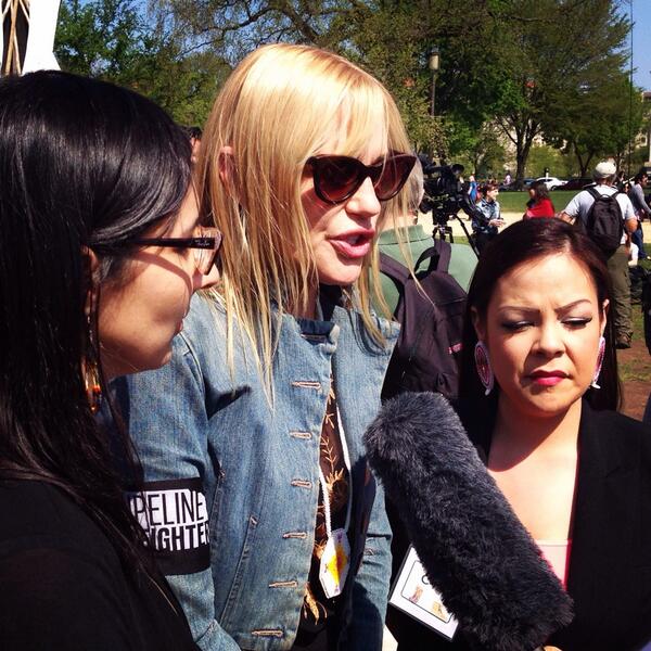 Eriel Deranger, Darryl Hannah and Crystal Lameman in Washington, DC