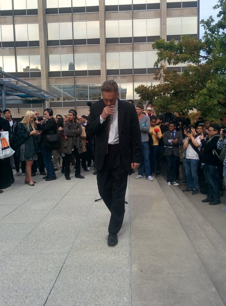 Jordan Peterson: "I've studied totalitarianism for 4 decades, and I know how it starts!"